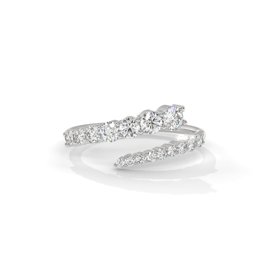 Tapered diamond ring