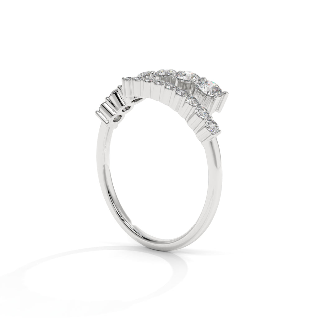 Tapered diamond ring